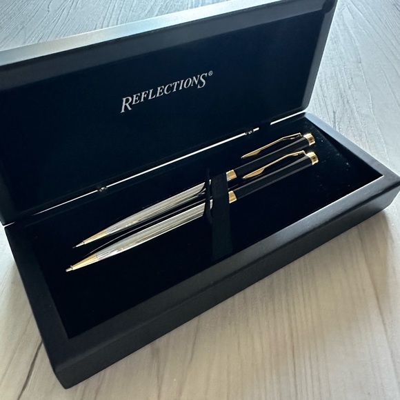 NEW • RARE • Reflections Pen + Pencil Set with Case - Picture 7 of 7